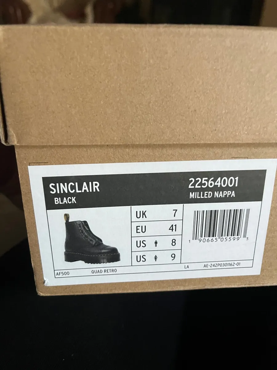 Dr Martens ,Sinclair uk7 - Image 4