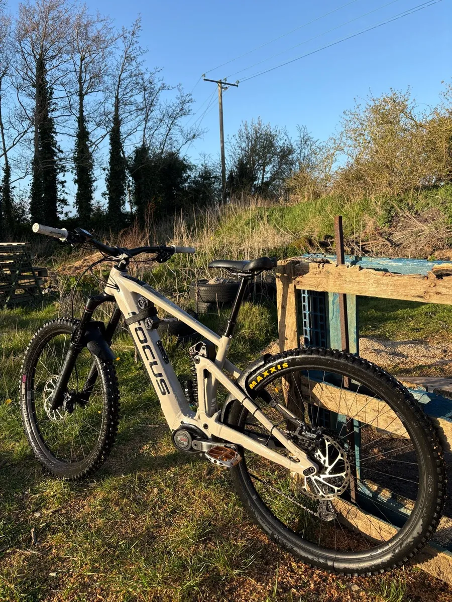 Focus Sam2 Enduro ebike - Image 2
