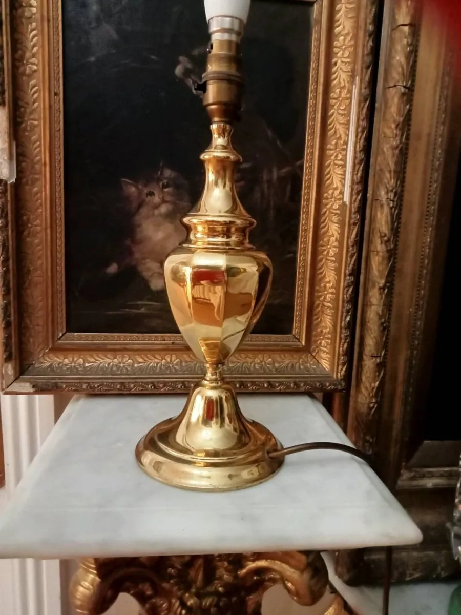 Vintage brass lamp Postage available - Image 3