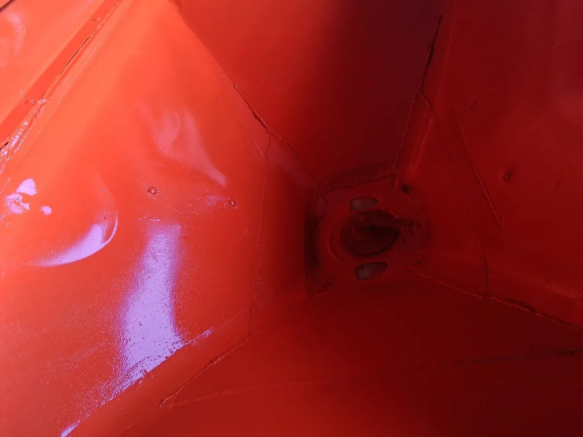 Manure spreader - Image 2