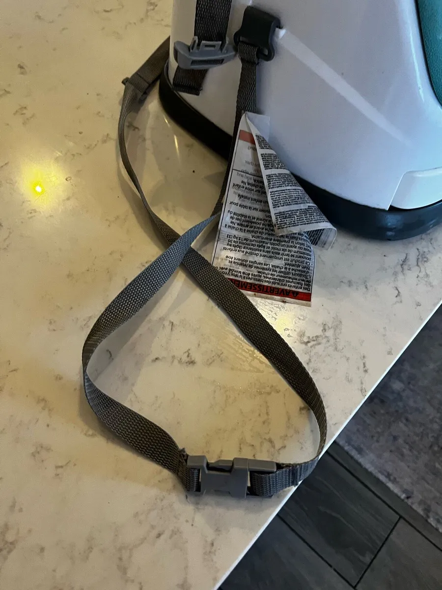 Baby booster seat - Image 2