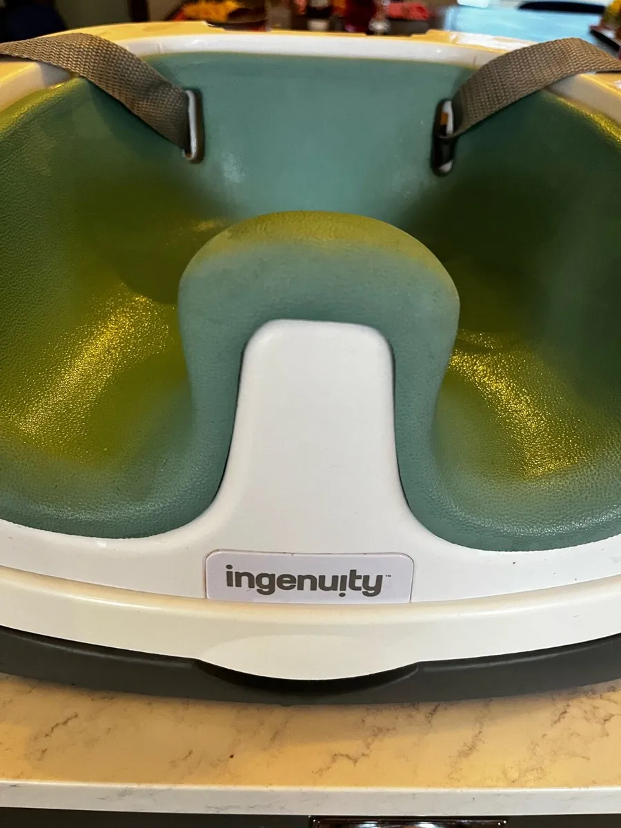 Baby booster seat - Image 4