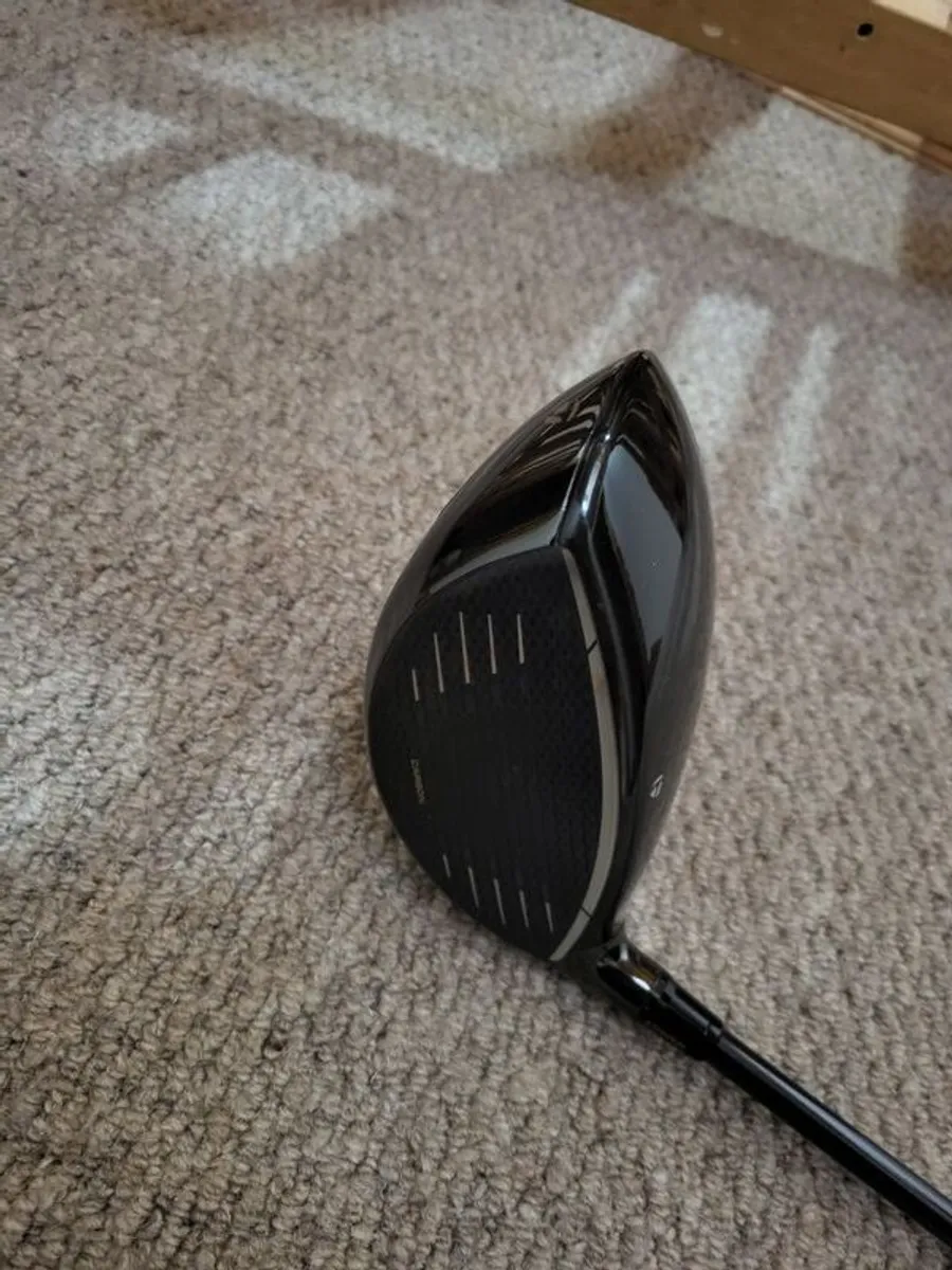 Taylormade Qi10 driver - Image 2
