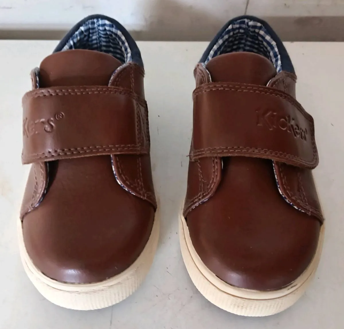 Kickers Childrens Brown Shoes - Image 2