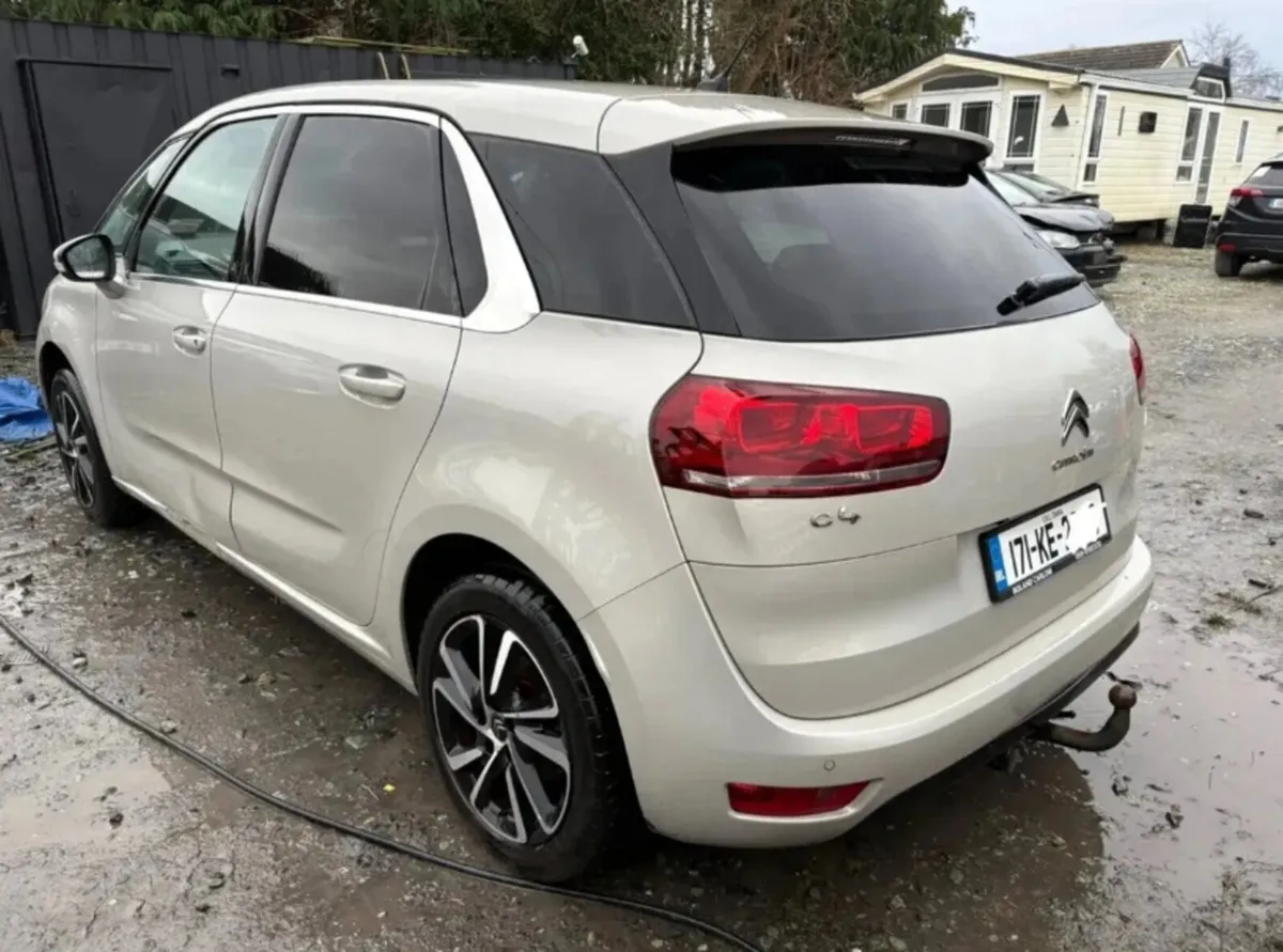 2017 Citroen C4 Picasso 1.6 Diesel Automatic - Image 2