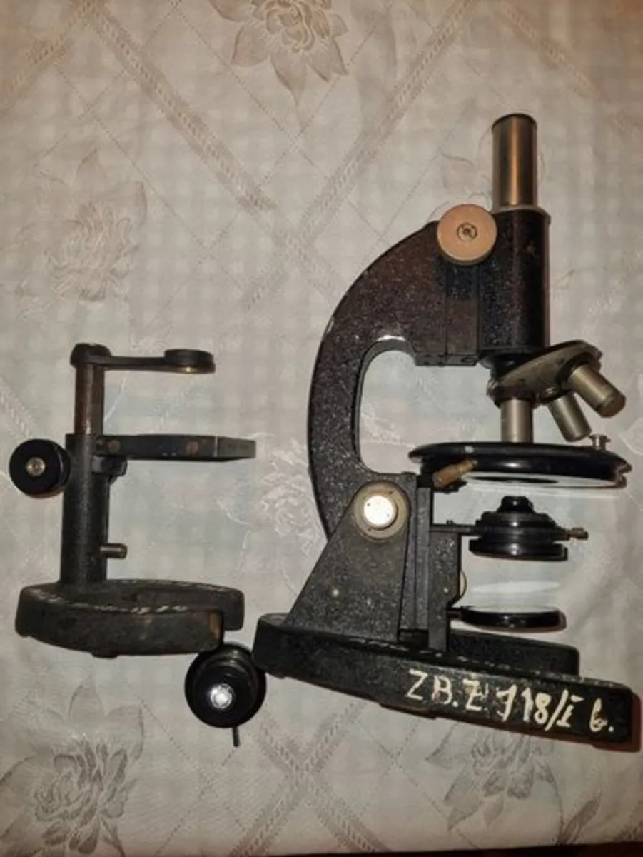 Vintage microscope - Medical Academy Gdansk - Image 4