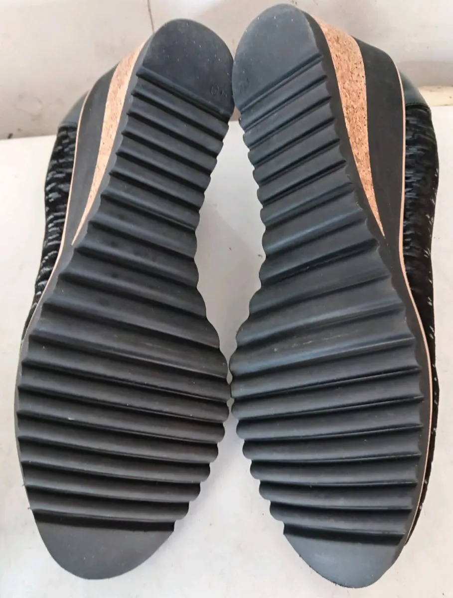 Bio Eco By Arka Ladies Black Wedges - Image 3