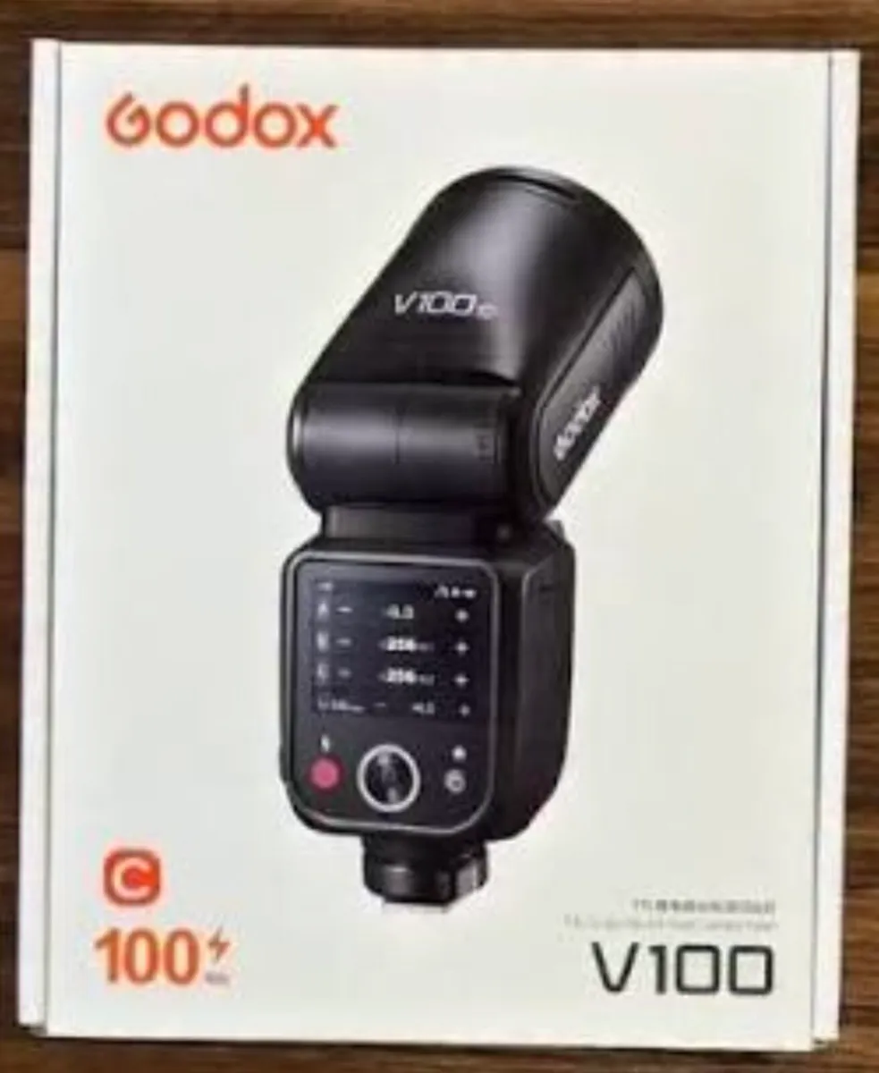 Godox v100 Flash for Canon + Extras - Image 2