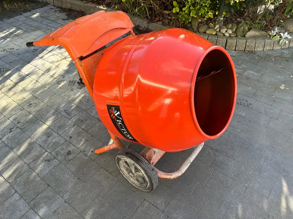 Cement mixer - Image 2