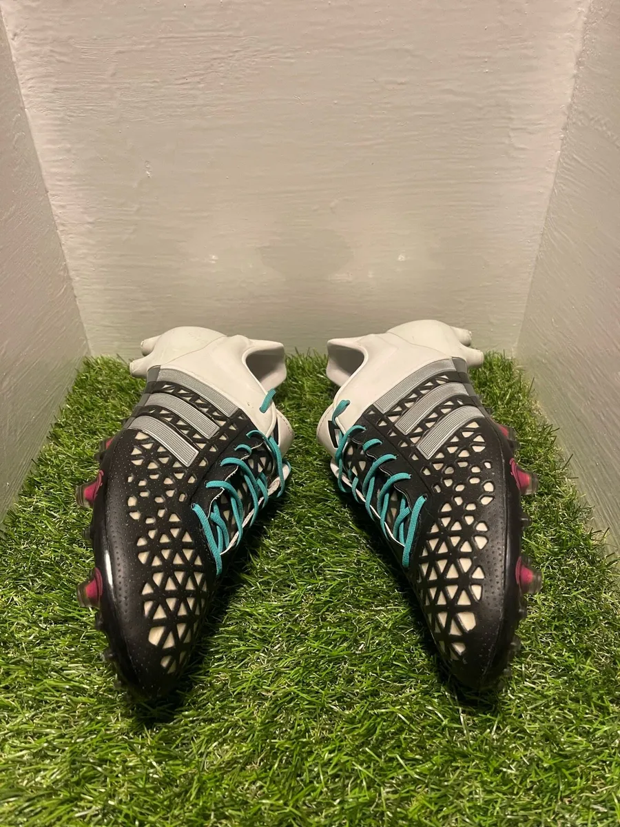 Adidas Ace 15.1 FG Football Boots | UK 9 - Image 3