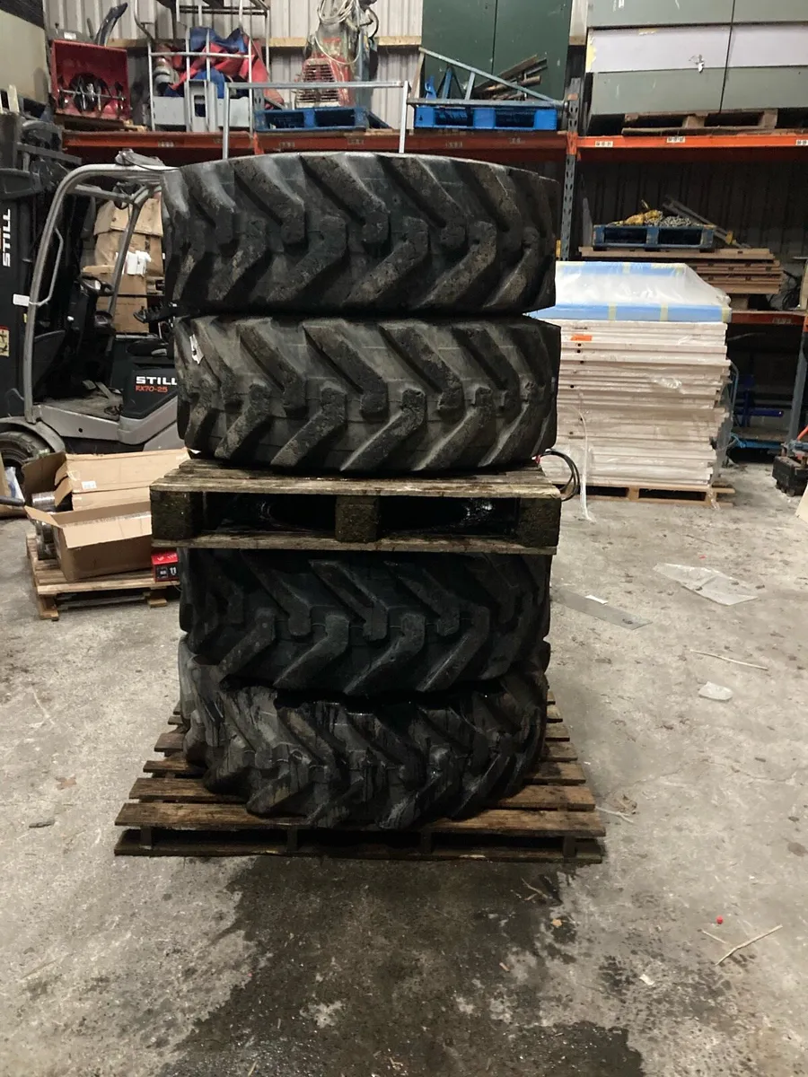 Teleporter Tyres for sale - Image 1