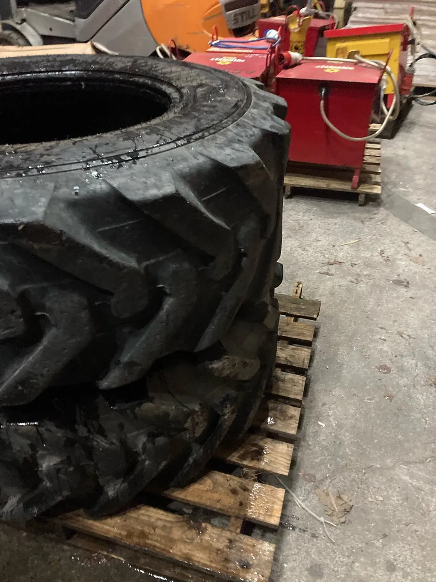 Teleporter Tyres for sale - Image 2