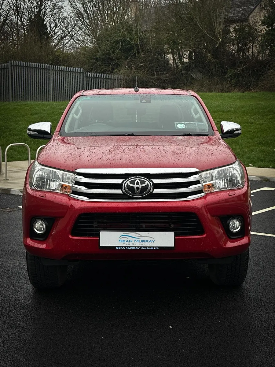 Toyota Hilux 2017 - Image 4