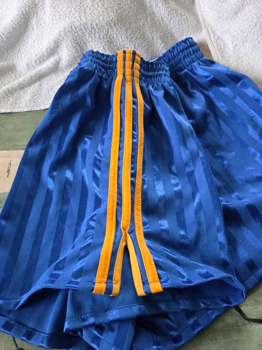 O'Neills Vintage Gaelic Football Shorts XL - Image 4