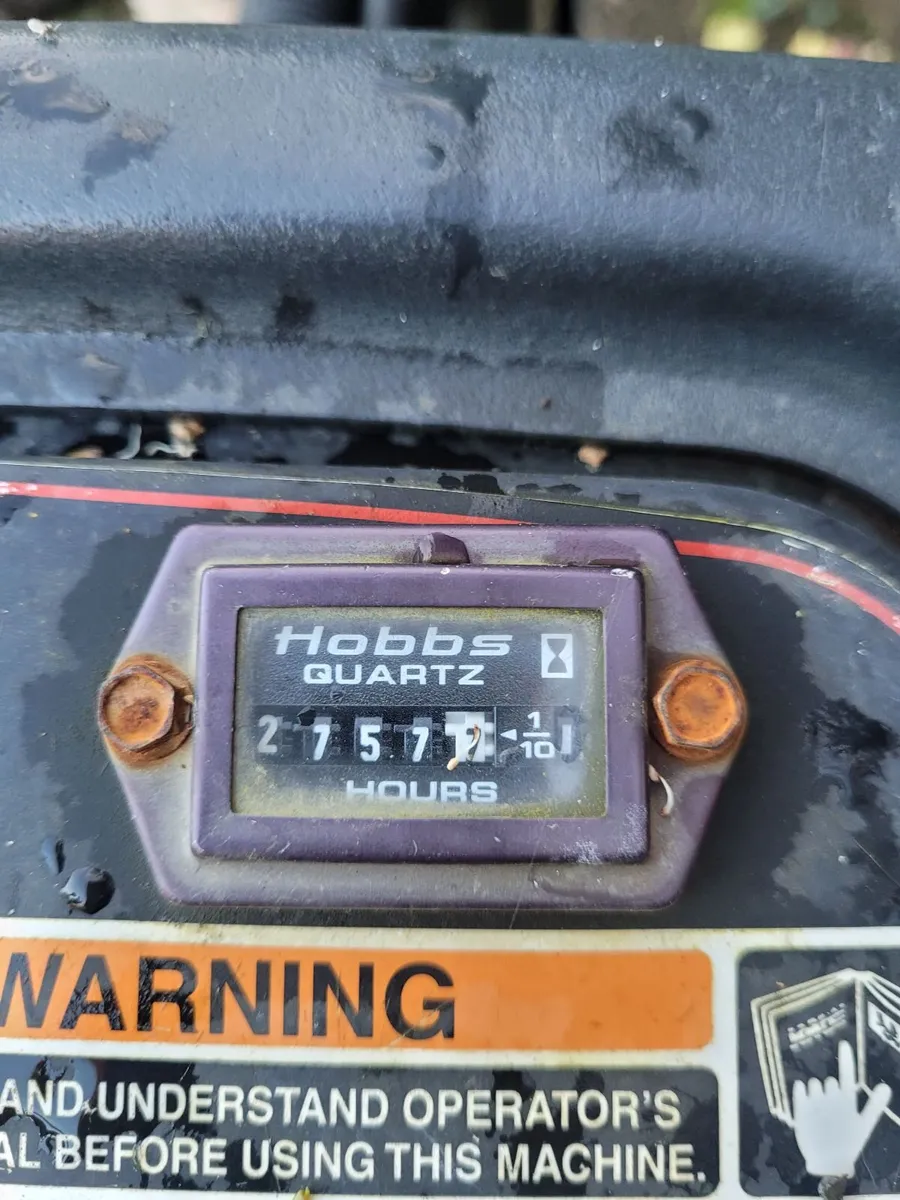 Toro 3100d sidewinder - Image 2