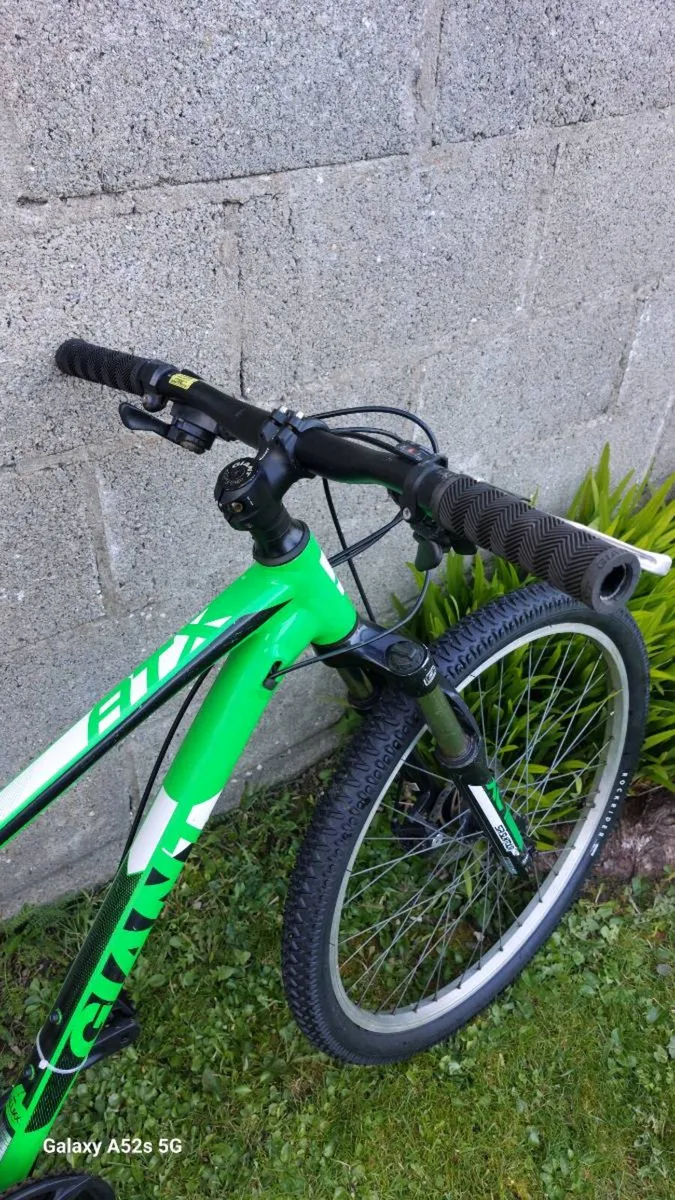 Giant ATX Men's/Kids Mountain bike - Size Small/16 - Image 3