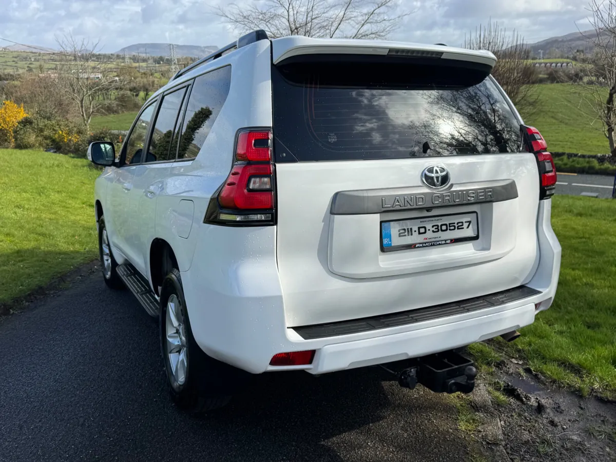 Toyota Land Cruiser 2021 + vat doe 02/27 - Image 2