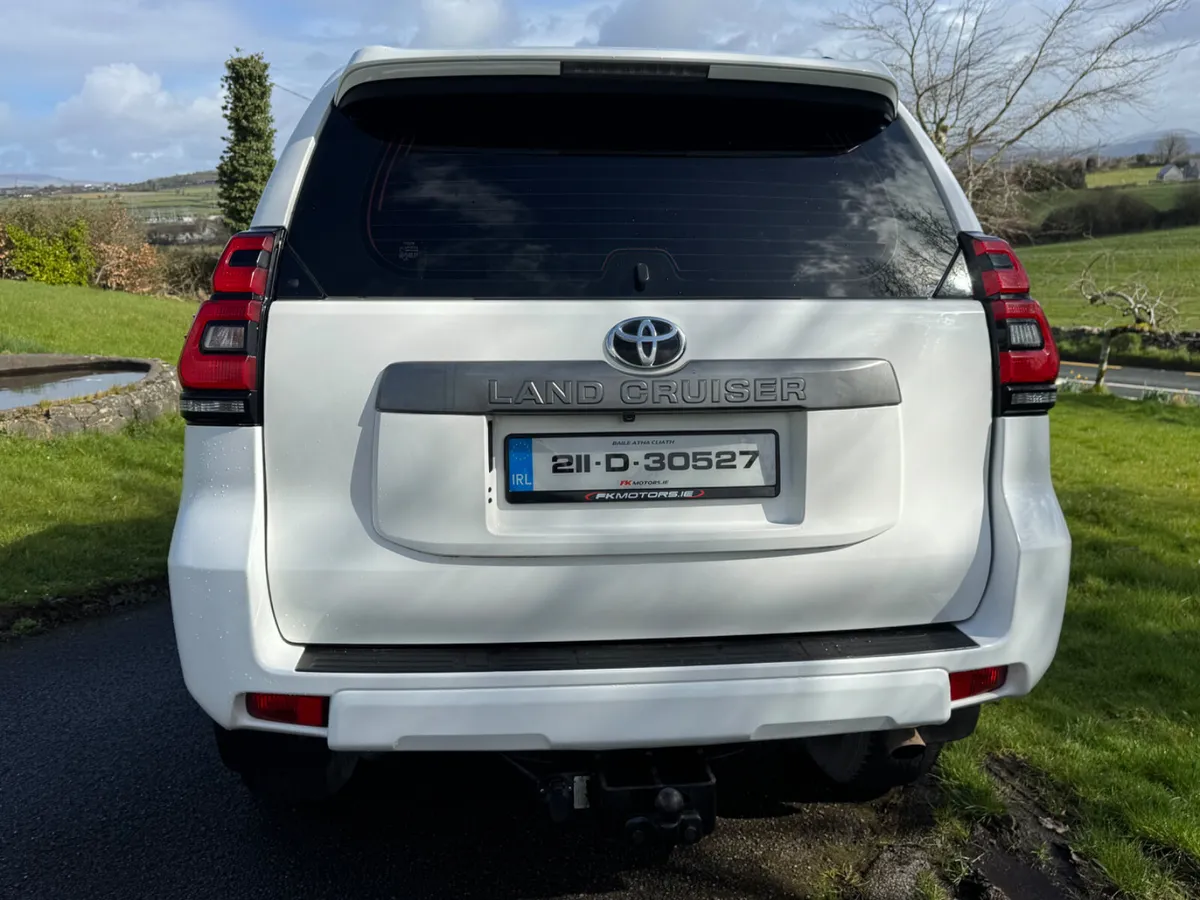 Toyota Land Cruiser 2021 + vat doe 02/27 - Image 4