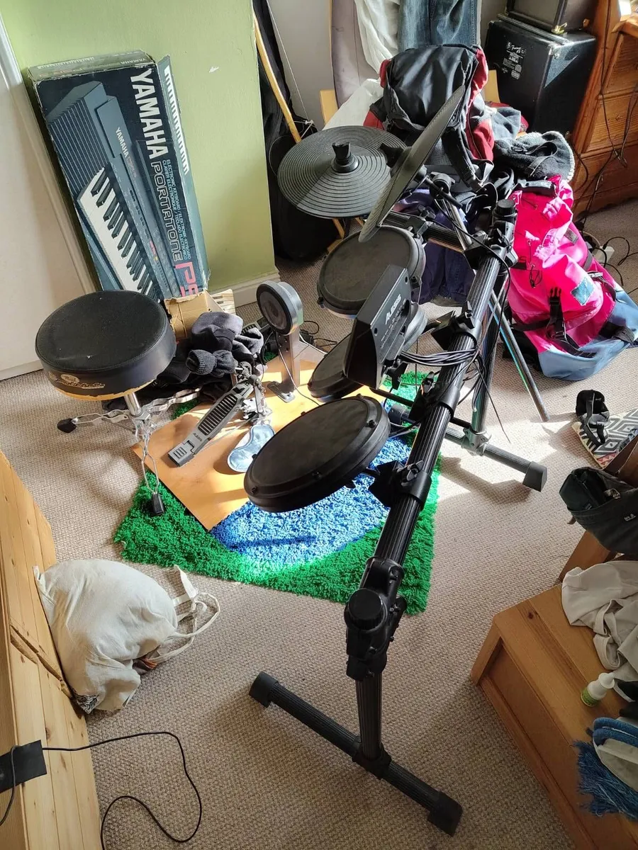 Electric drum-set, Alesis - Image 1