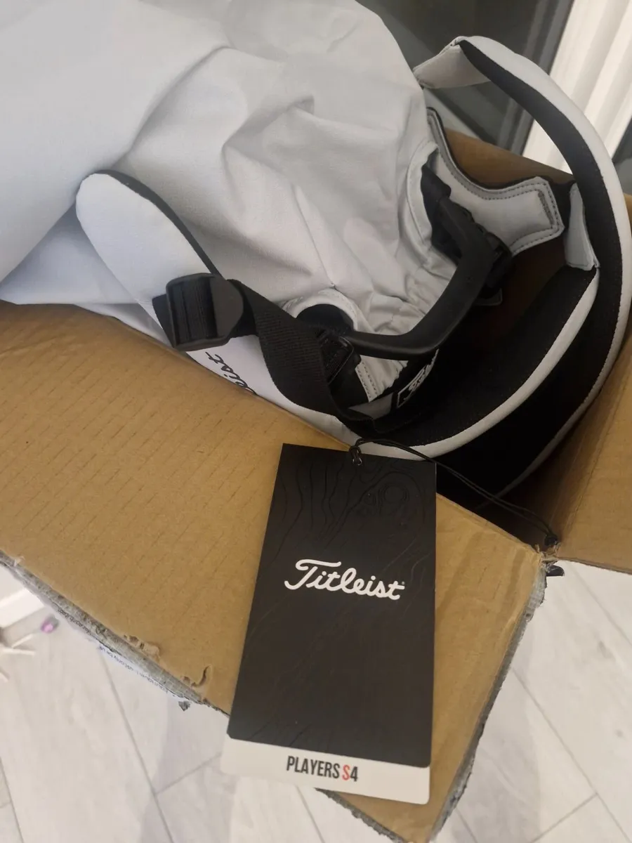 Titleist bag - Image 4