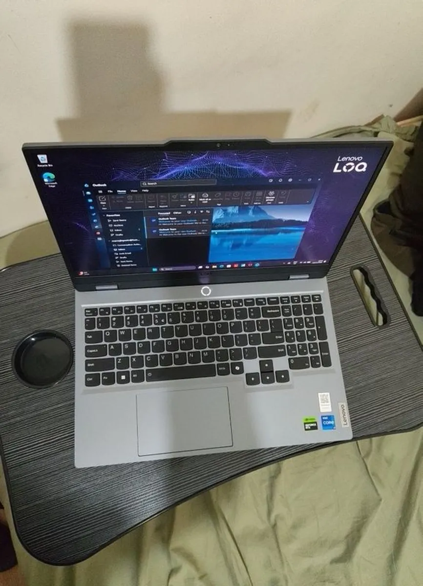 Lenovo LOQ 16gb ram Nvidia rtx 4050 6gb graphics card 500gb ssd - Image 2