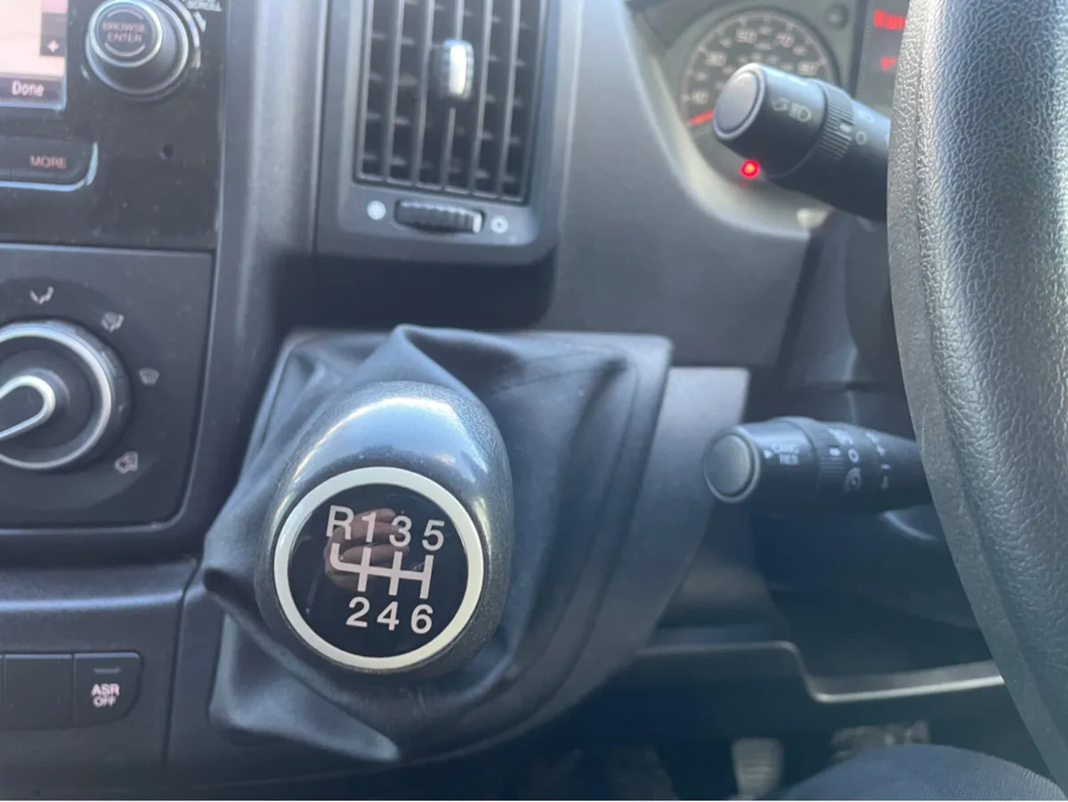 Peugeot Boxer 335 PRO L3H2 BHDI BLUEHDI PROFESSION - Image 4