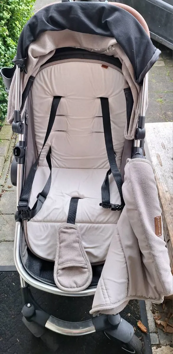 Babylo Panorama XT buggy / travel system - Image 3