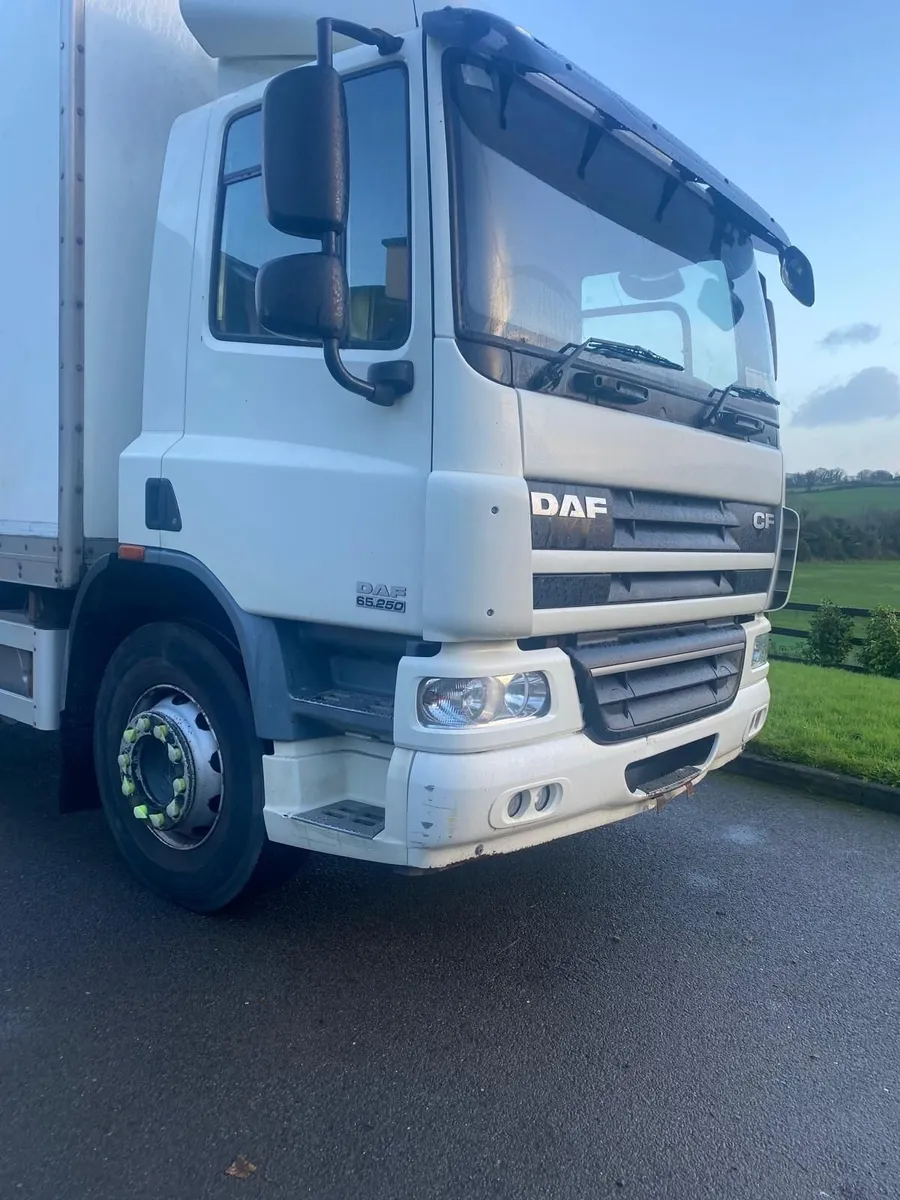 DAF 250 cf - Image 1