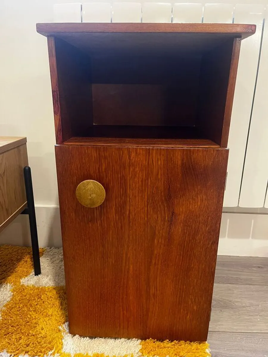 Mid-Century / Vintage Mahogany effect Side Table / Cabinet / Dresser - Image 1