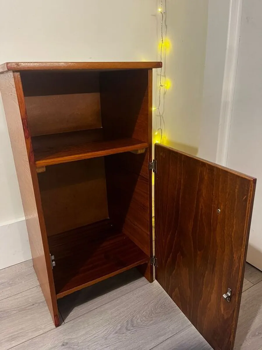 Mid-Century / Vintage Mahogany effect Side Table / Cabinet / Dresser - Image 3