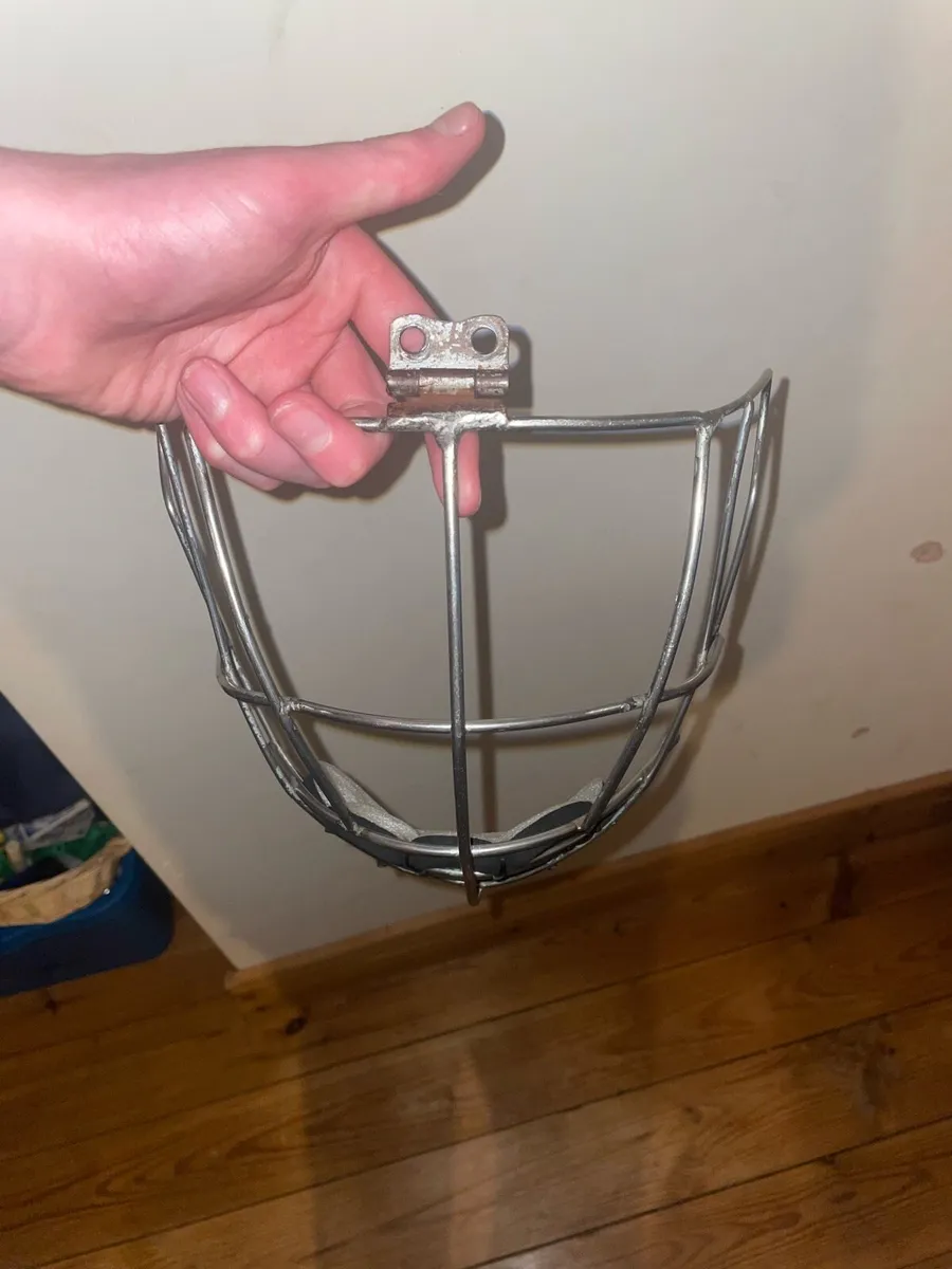 Oldstyle guard - Image 1