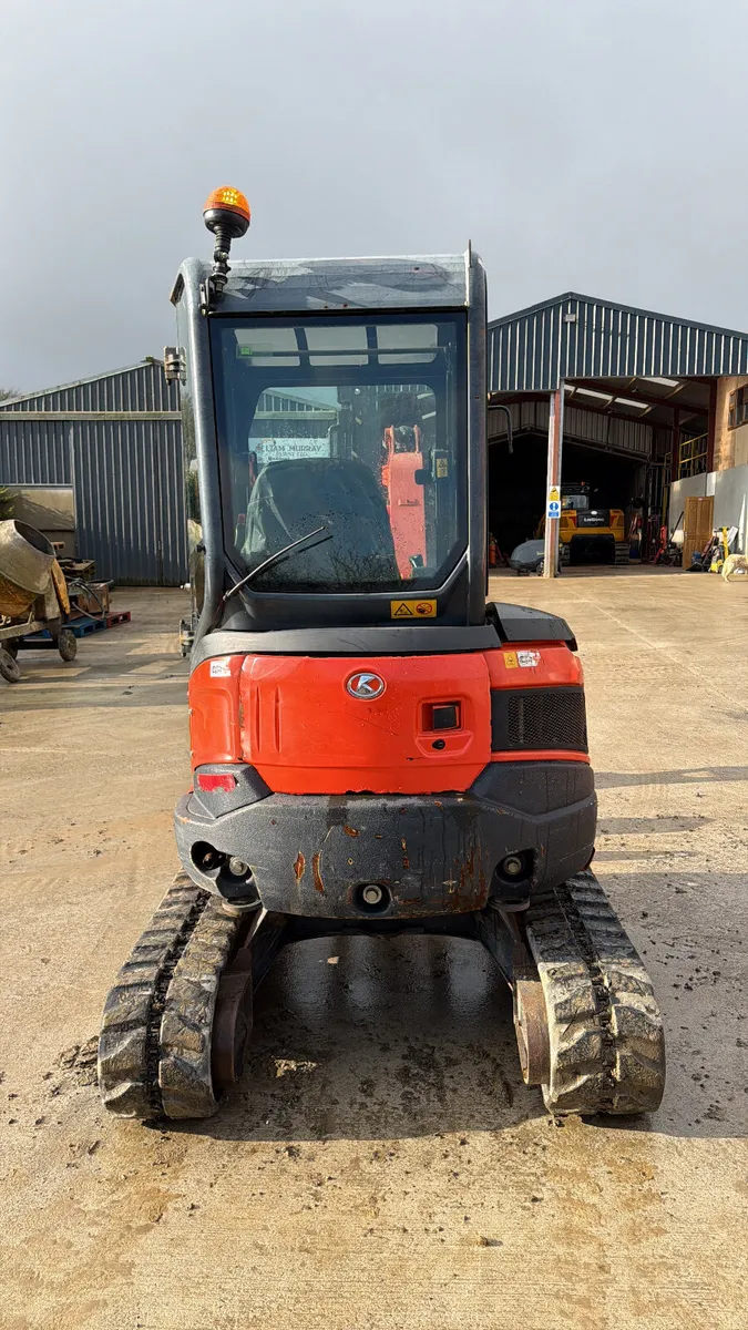 Kubota U27-4 - Image 3