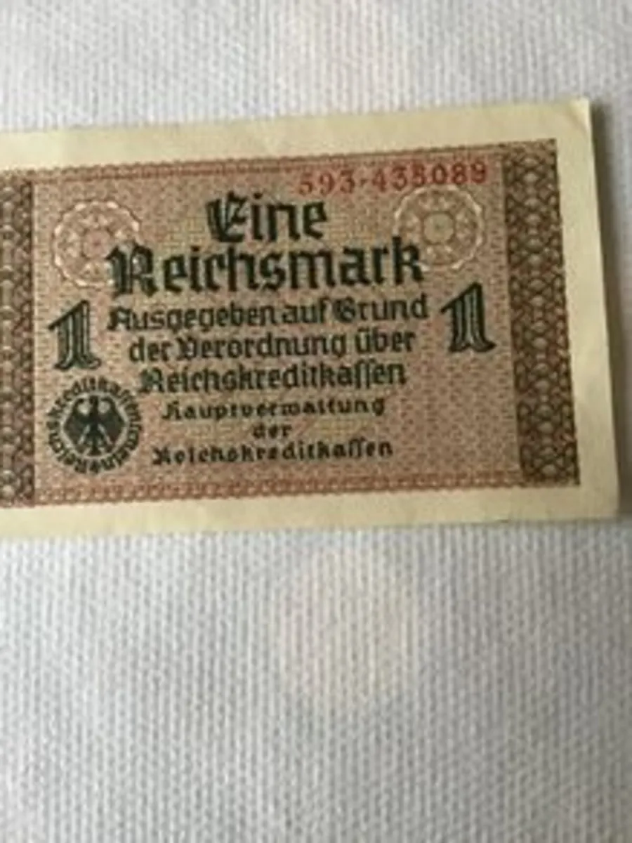 World War 2 German Banknote - Ein Reichsmark