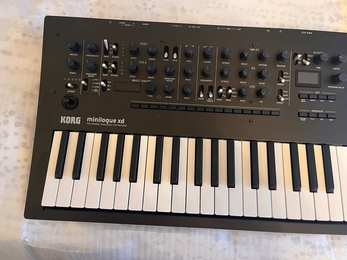 Korg Minilogue xd Synth - Image 1
