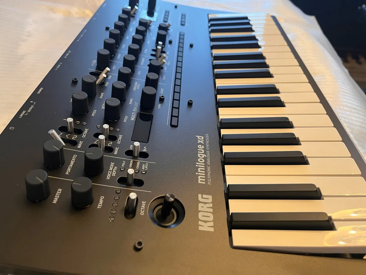 Korg Minilogue xd Synth - Image 2