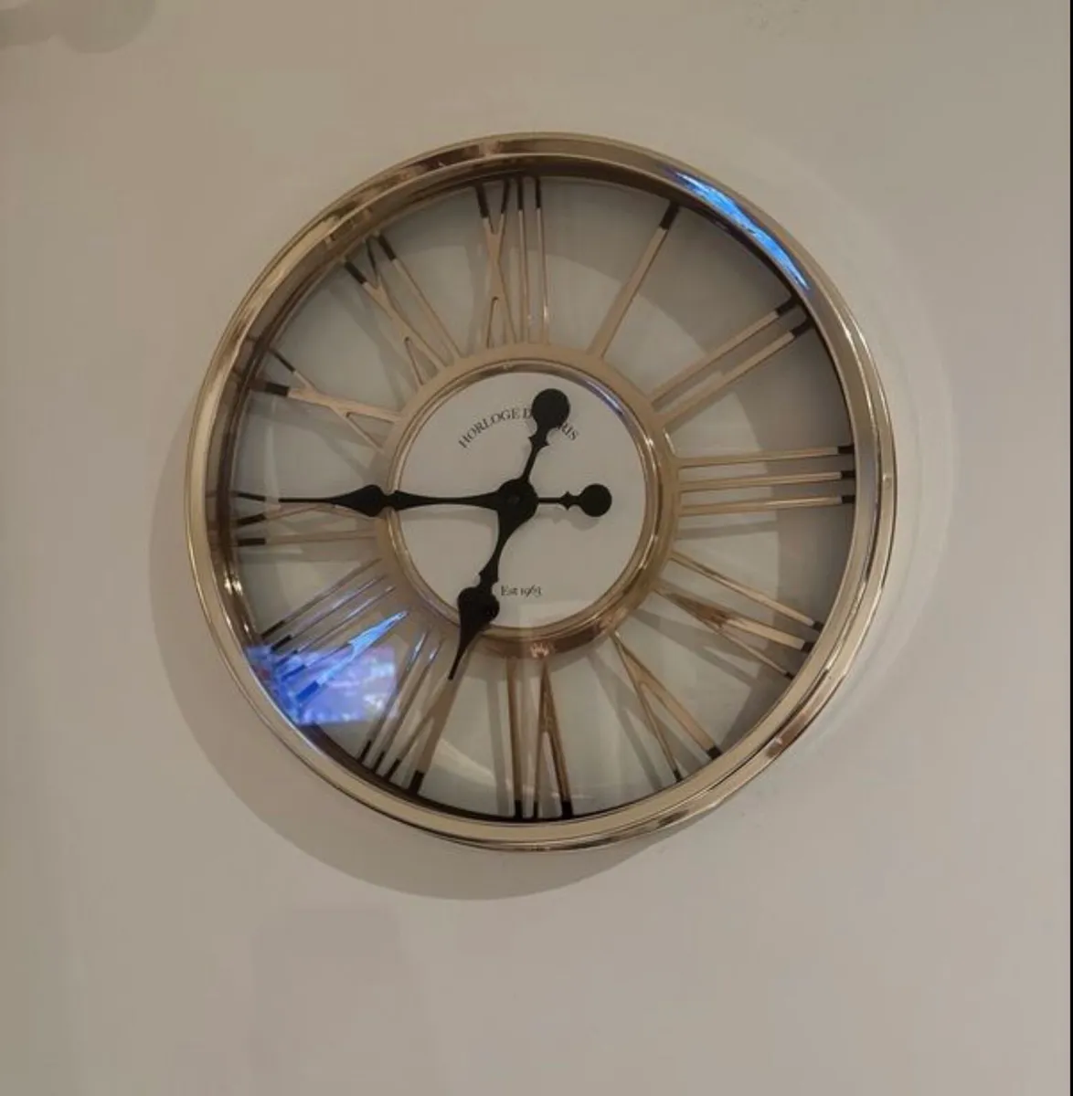 Rose gold wall clock - Image 1