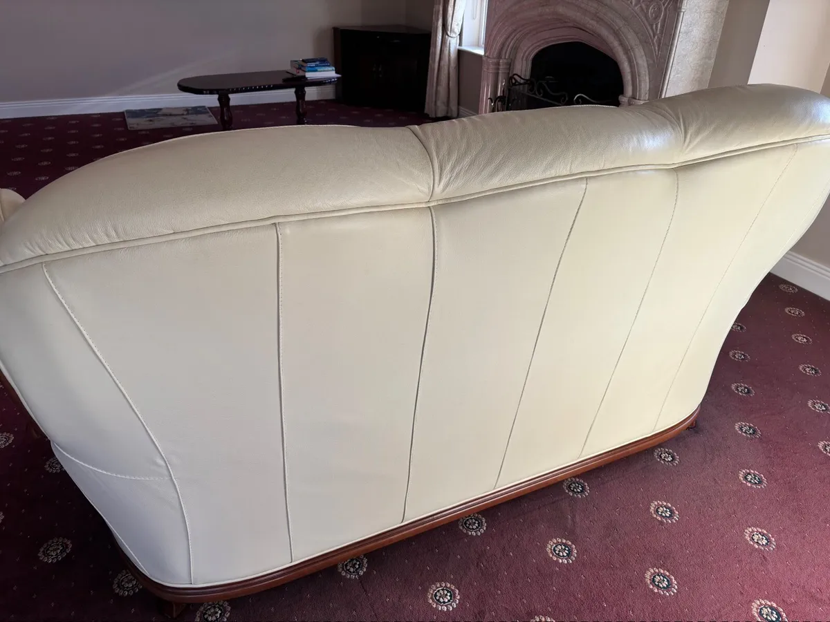 Sitting Room 3 piece furniture suite - Image 1