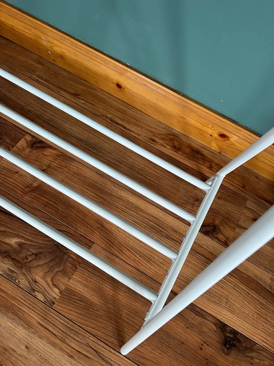 Clothes rack - Image 3