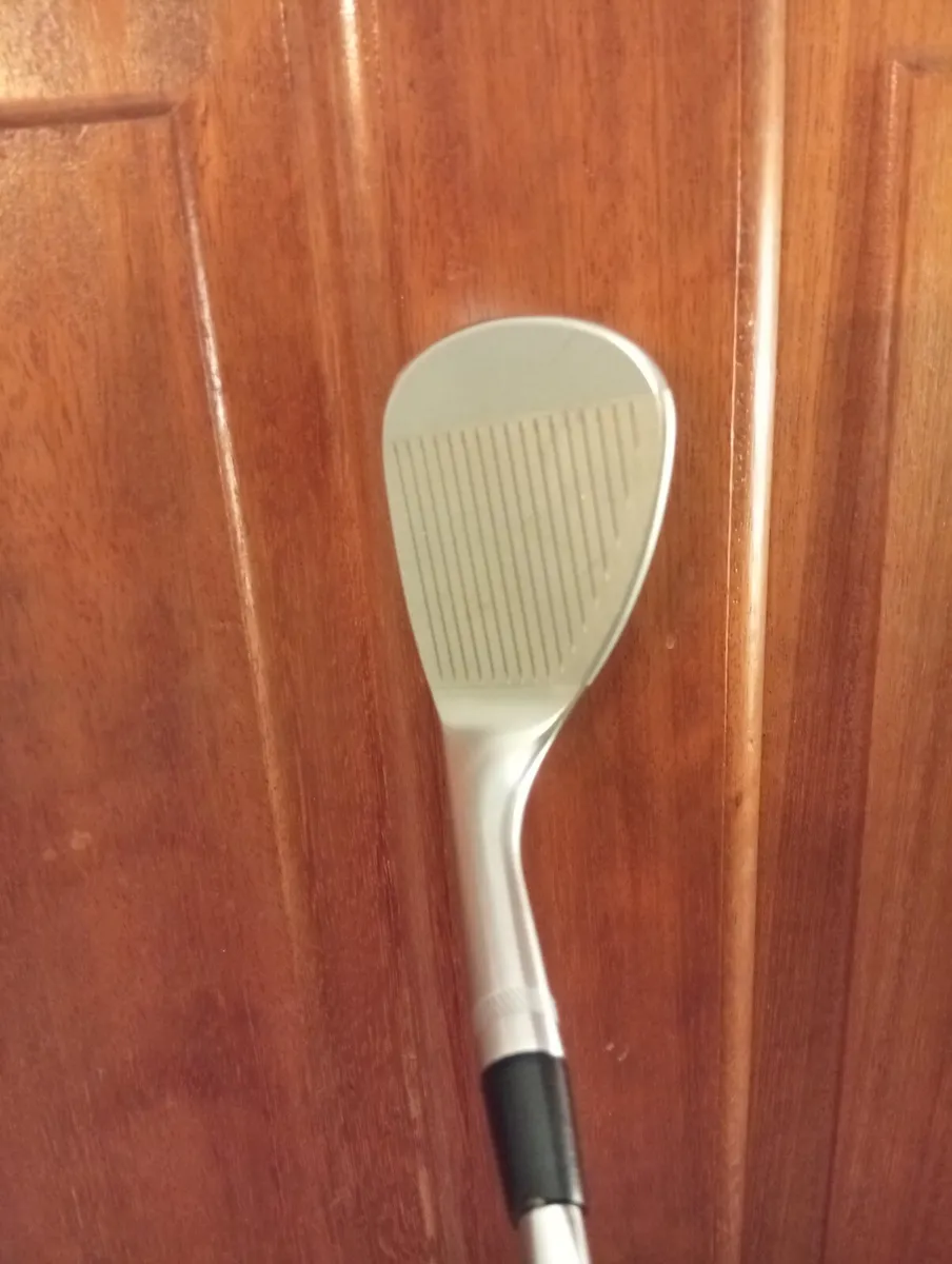 Titleist SM10 60 Degree Vokey 14 Bounce As New - Image 4