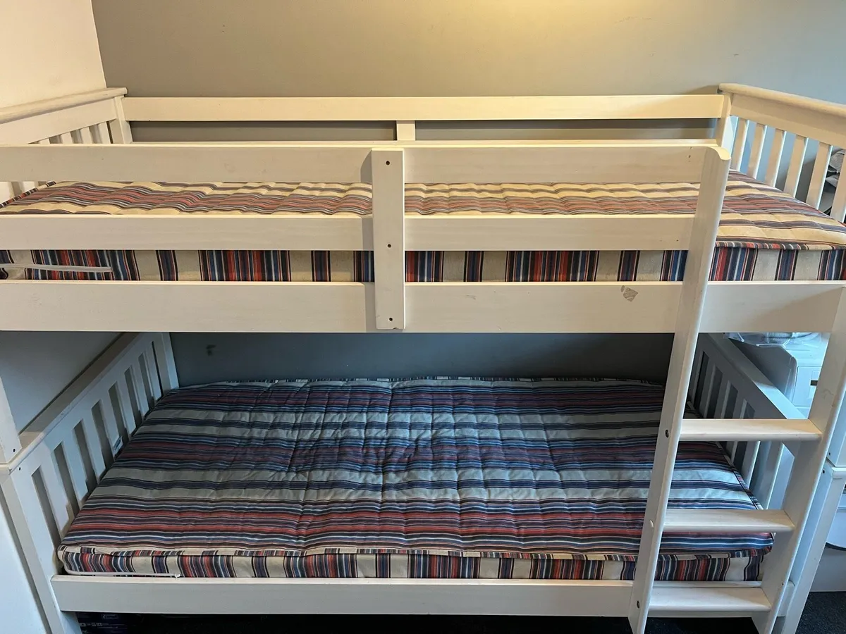 Bunkbeds with mattress - Image 4
