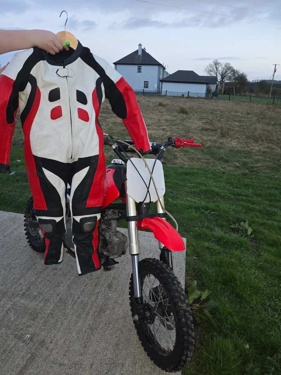 Dirt bike - Image 2