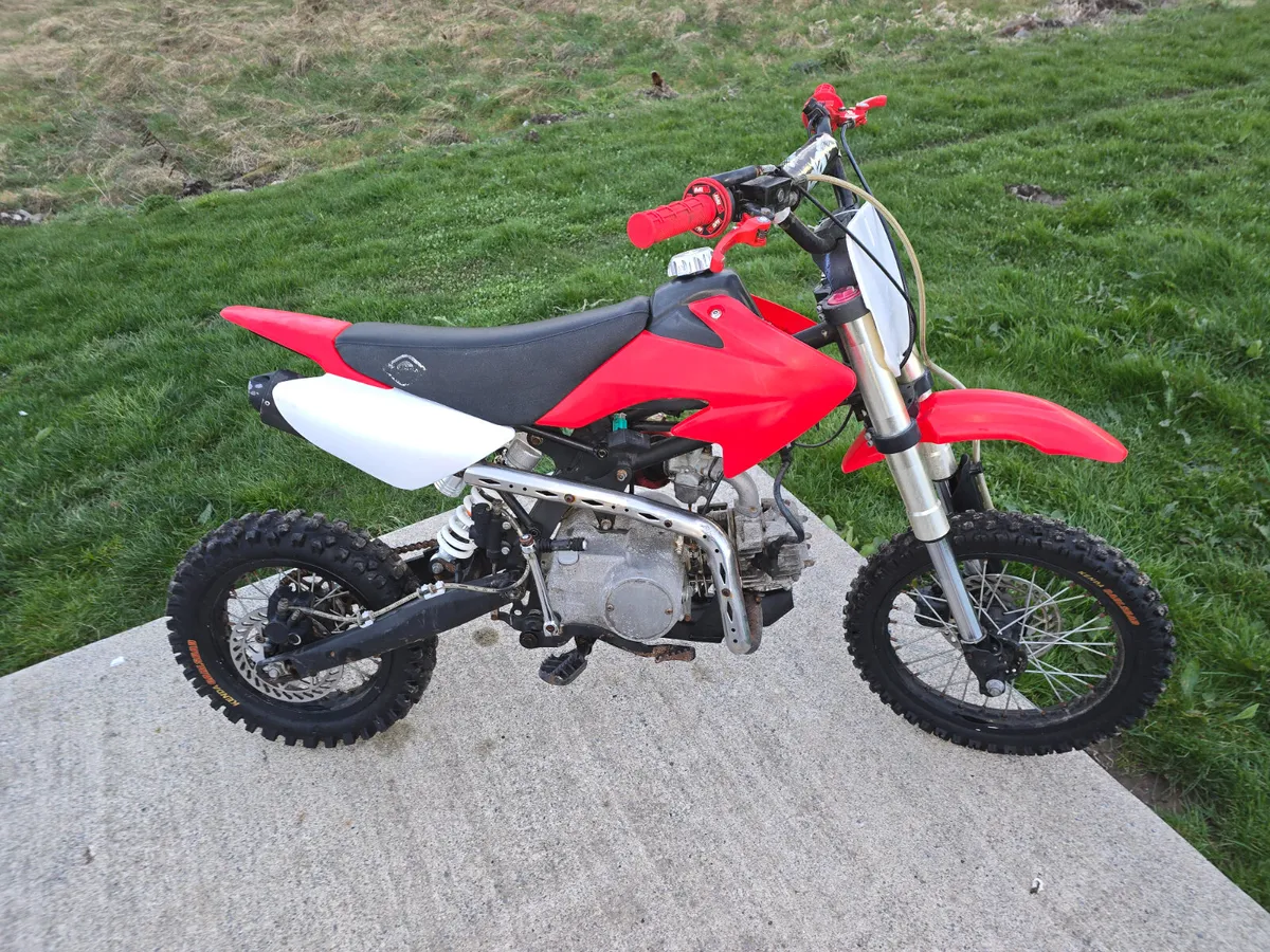 Dirt bike - Image 1
