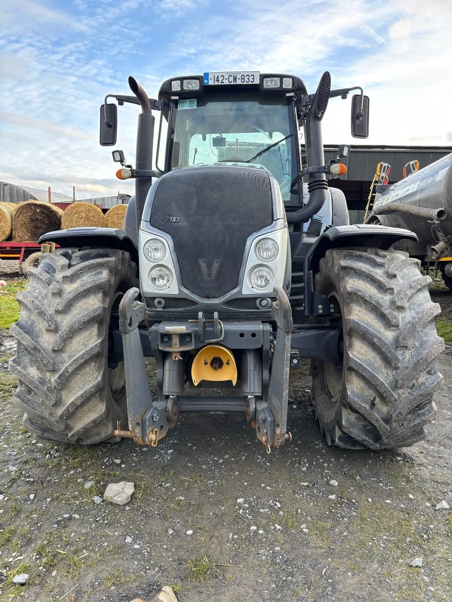Valtra T153 - Image 2