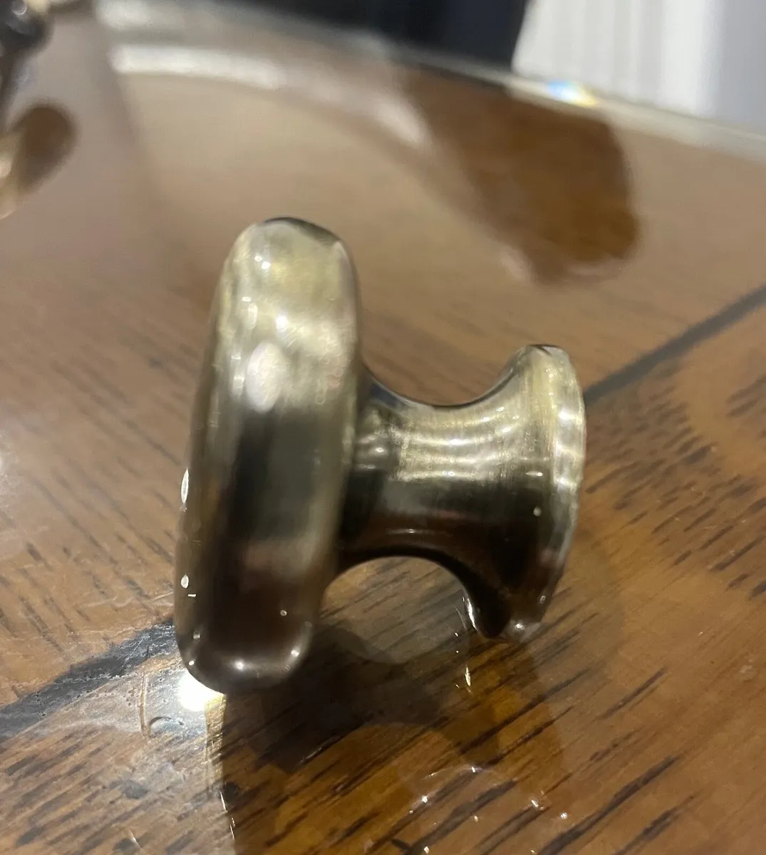 Antique brass cabinet knobs and handles. - Image 3