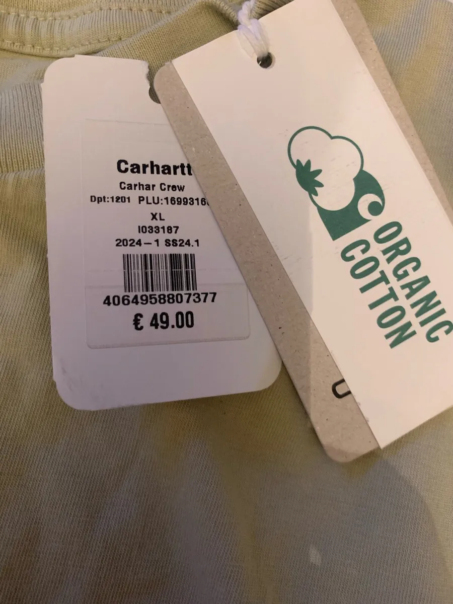 Carhartt t shirt new xl - Image 4