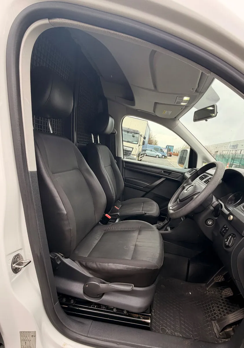 2019 Volkswagen Caddy 79,000km - Image 4