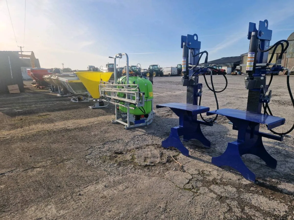 Log splitters - Image 3