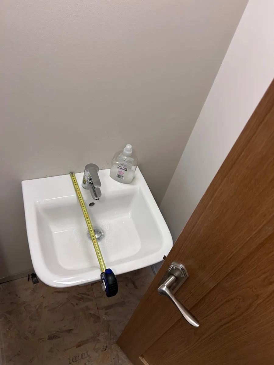 Roca Wall-Hung basins/sinks and taps brand new - Image 1