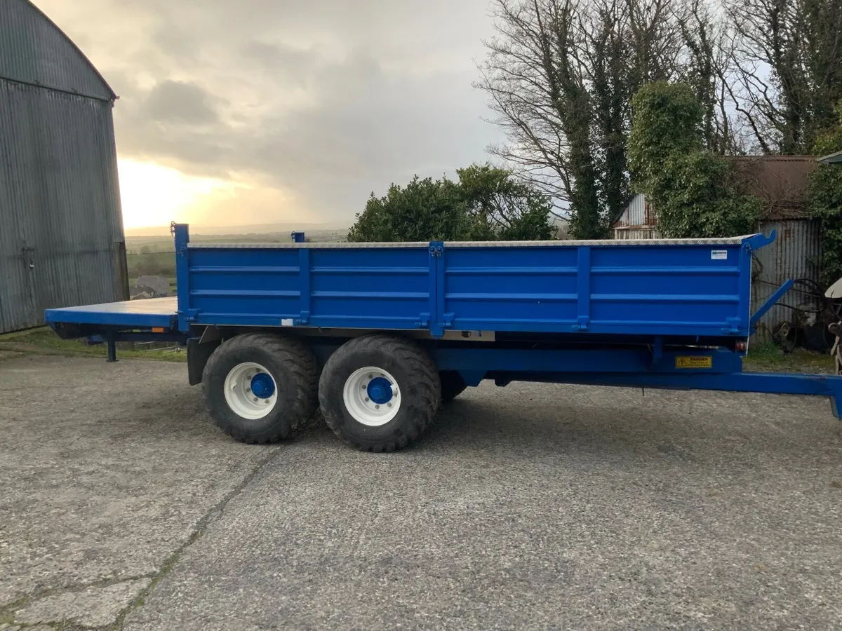 Farm machinery  Woods Tipping Trailer - Image 1