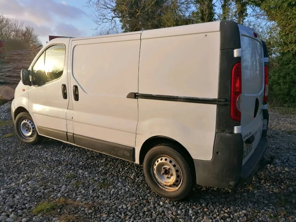 Opel vivaro FULL YEAR TEST - Image 3
